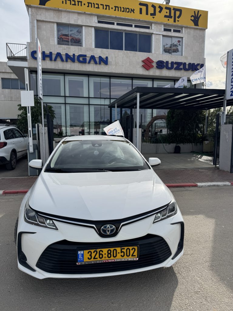 רכב משפחתי למכירה טויוטה